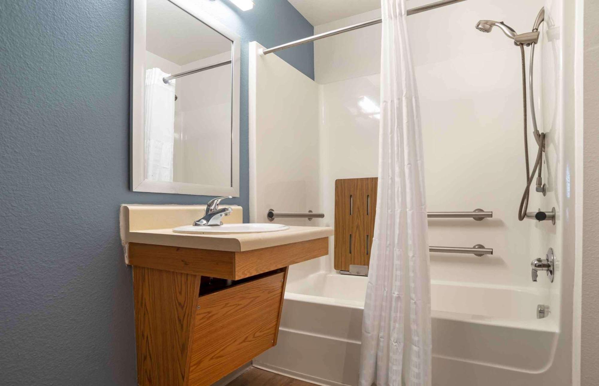 Extended Stay America Select Suites - Orlando - East Exteriör bild