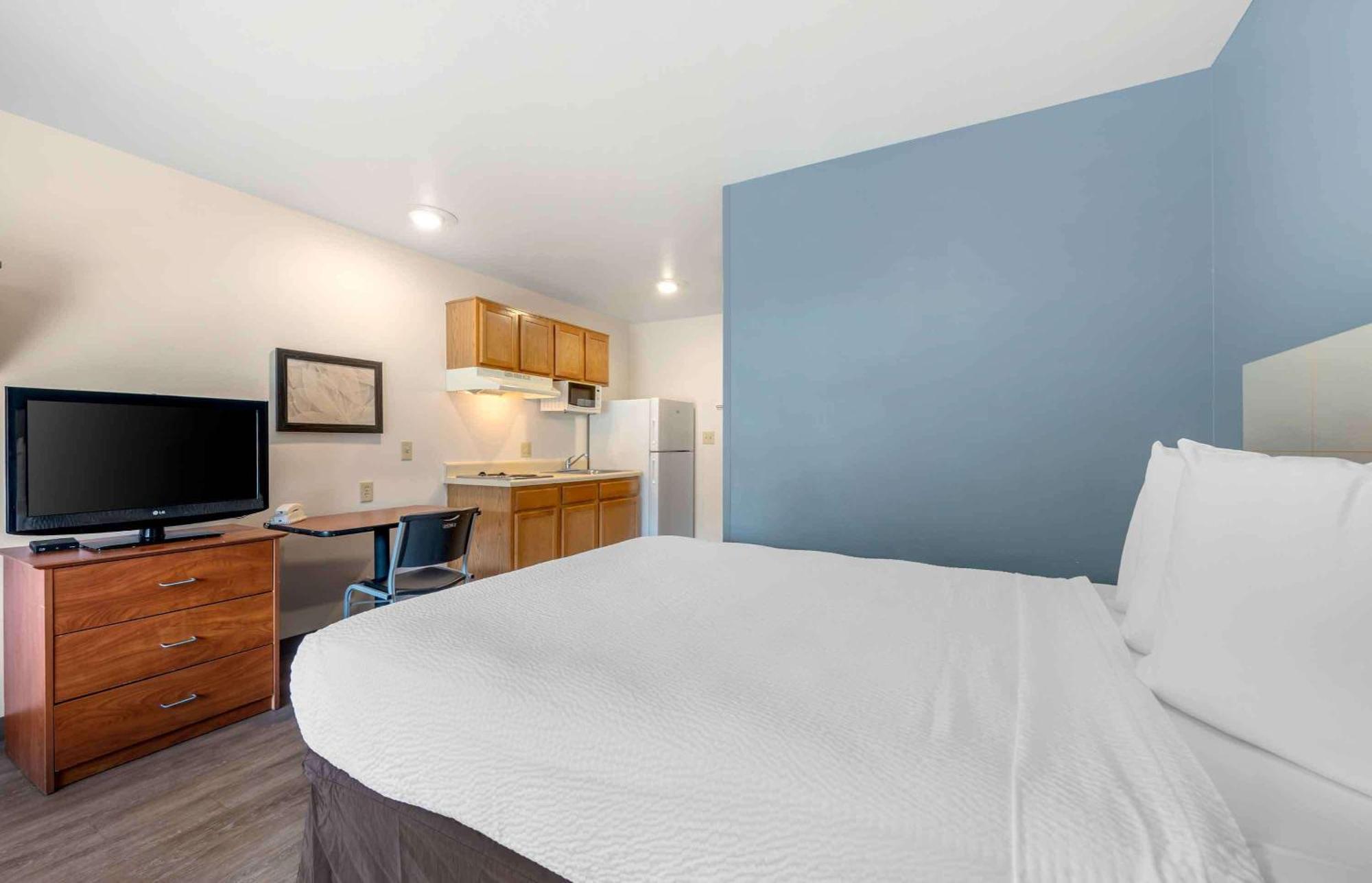 Extended Stay America Select Suites - Orlando - East Exteriör bild